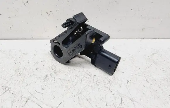 Opel Mokka B Brake pedal sensor switch 9826272080