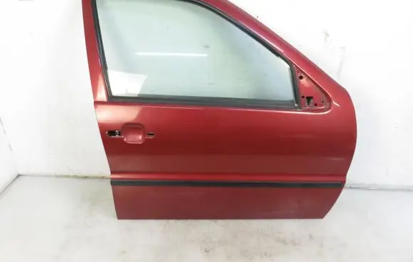Volkswagen Polo III 6N 6N2 6NF Front door 