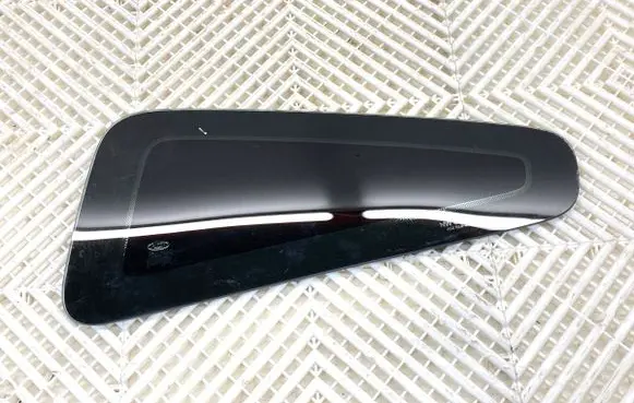 Ford Mustang V Rear door window glass 