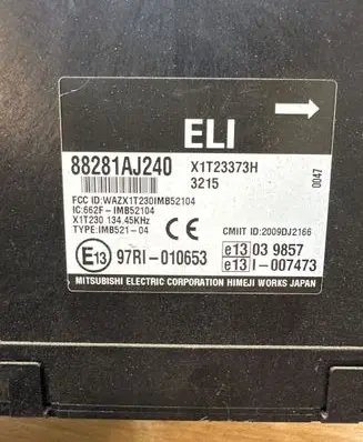 Subaru Outback Comfort/convenience module 88281AJ240 X1T23373H 97RI010653