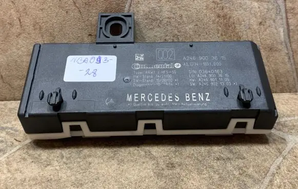Mercedes-Benz GLA W156 X156 Tailgate/trunk control unit/module A2469003615