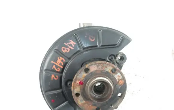 Volkswagen PASSAT B6 Front wheel hub spindle knuckle