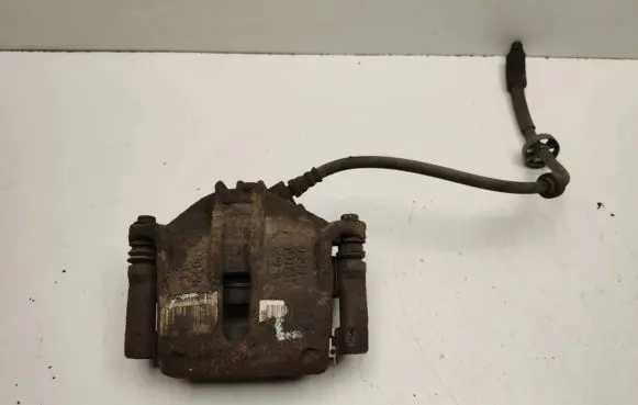 Peugeot 2008 I Front brake caliper 1651756680