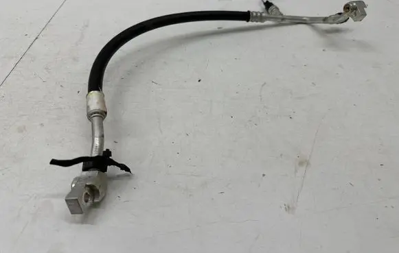 Ford Puma Air conditioning (A/C) pipe/hose