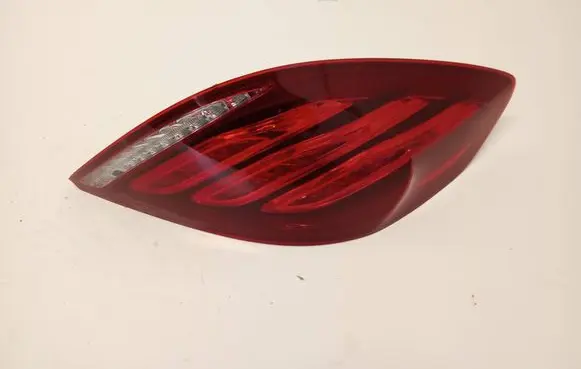 Rear/tail lights