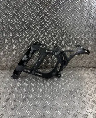 Peugeot 3008 II Rear bumper mounting bracket 9811280380