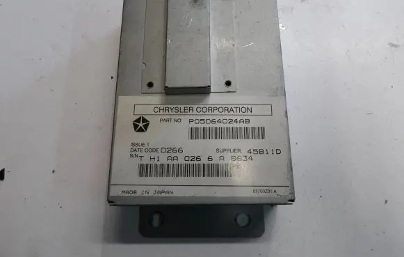 Jeep Grand Cherokee (WK) GPS navigation control unit/module P05064024AB 45811D 01703Z01A