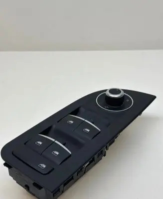Alfa Romeo Giulia Electric window control switch 01561291730 02127 01561181990