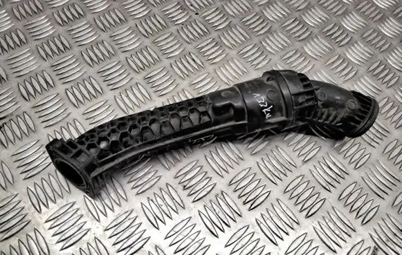Volvo V70 Intercooler hose/pipe 31441871