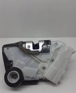 Honda CR-V Front door lock L8812210F2 140103