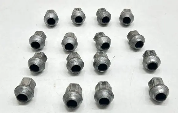 Nuts/bolts