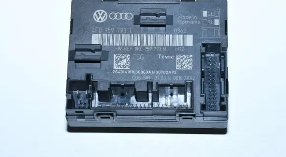 Audi Q7 4L Door control unit/module 4F0959793T