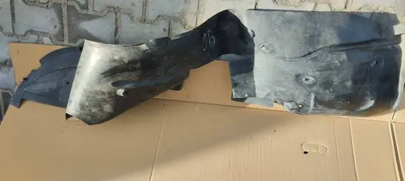 Citroen Xsara Picasso Front arch 9631481880