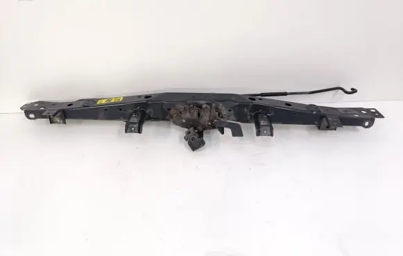 Nissan Juke I F15 Top upper radiator support slam panel