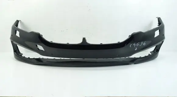 BMW 5 G30 G31 Front bumper 7385336