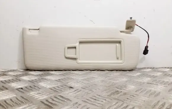 Volkswagen PASSAT B8 Sun visor 815512A 1H0973131A