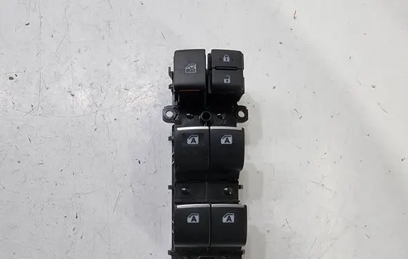 Toyota C-HR I Electric window control switch 84040F4020 8182Y97 TMF402