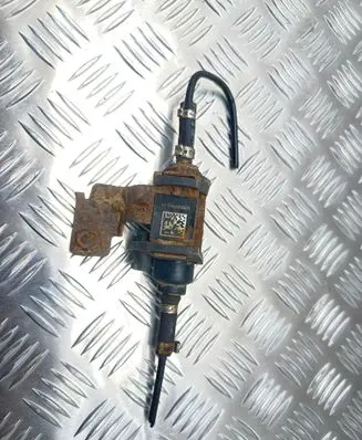 BMW 5 F10 F11 Webasto circulation pump for autonomous heater 918145803