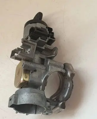 Mazda 626 Ignition lock SL31