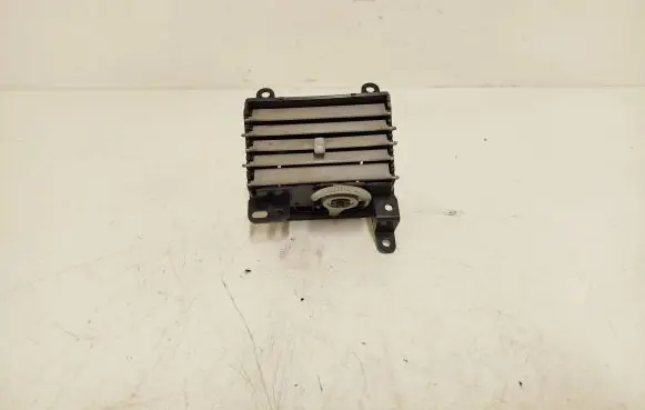 Dodge Caliber Dashboard side air vent grill/cover trim 1AV57TRMAA 96683CAV2 L0049250A