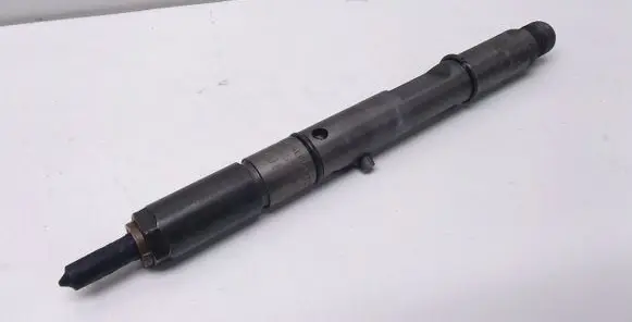 Audi A6 S6 C5 4B Fuel injector 059130201A 0432133825