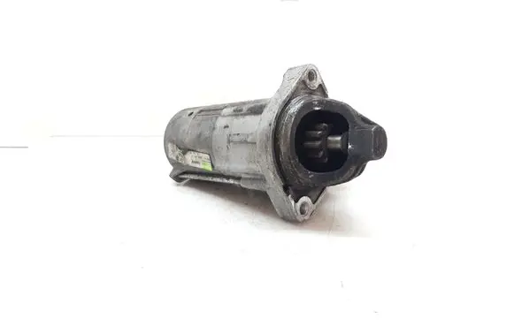 BMW X3 E83 Starter motor 7787354