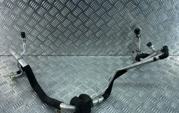 Volvo V60 Air conditioning (A/C) pipe/hose