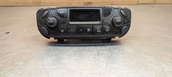 Mercedes-Benz C W203 Climate control unit 2038300985 9140010484 905631793