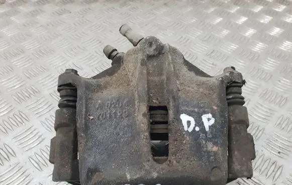 Ford Mondeo Mk III Front brake caliper