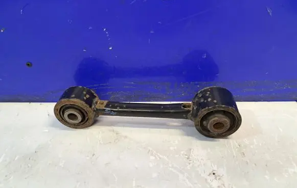 Lexus RX 450H Steering tie rod LEFTSIDETIEROD