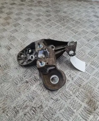 Audi A6 S6 C5 4B Bracket in trunk/boot 