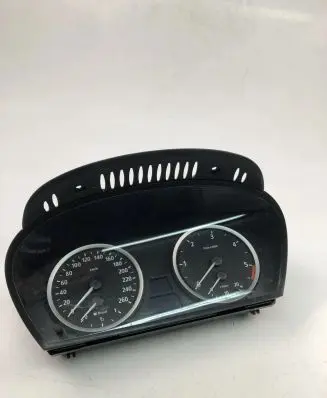 BMW 5 E60 E61 Speedometer (instrument cluster) 6983153
