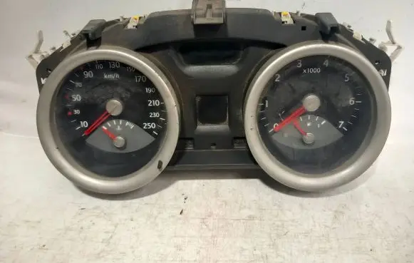 Renault Megane II Speedometer (instrument cluster) 8200306552 35110419 2RPF14B115GH