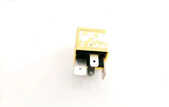 Opel Signum Other relay 90226846 V23134-J52-X369