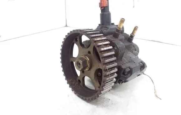 Peugeot 307 Fuel injection high pressure pump 0445010046
