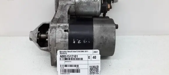 Mercedes-Benz B W245 Starter motor A0051512101