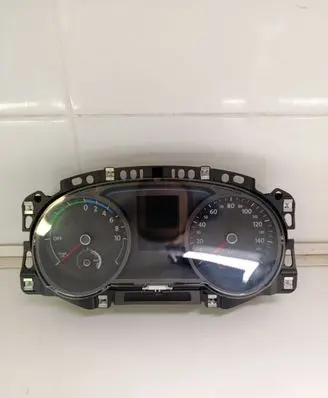 Volkswagen Golf VII Speedometer (instrument cluster) 5GE920755 A2C91211900 1455020145