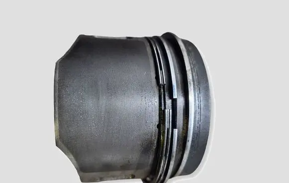 Renault Koleos I Piston M9R