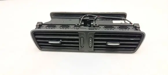 Volkswagen PASSAT B7 Dash center air vent grill 3AB819728A