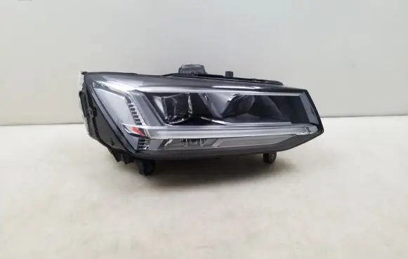 Audi Q2 - Headlight/headlamp 81A941034