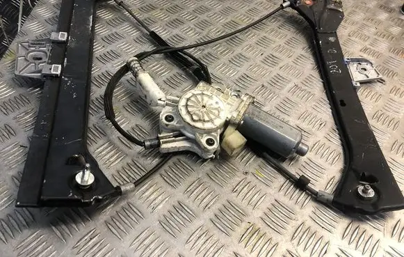 Mercedes-Benz CLK A209 C209 Front door window regulator with motor 2308200942