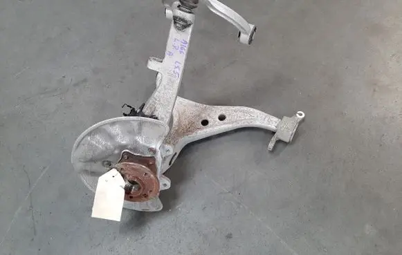 Mercedes-Benz ML W166 Front wheel hub spindle knuckle A16603
