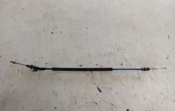 Volkswagen PASSAT B6 Front door cable line 3C0837017