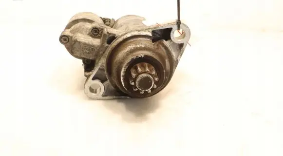Volkswagen Golf V Starter motor 1005831365