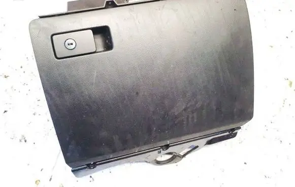 Volkswagen PASSAT B7 Glove box 3c1857097bd 1129109432