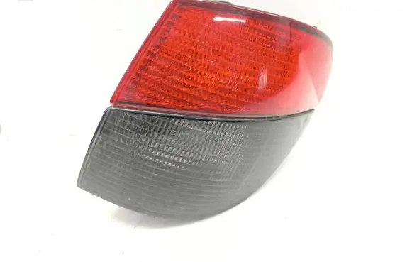 Peugeot 406 Rear/tail lights 45503
