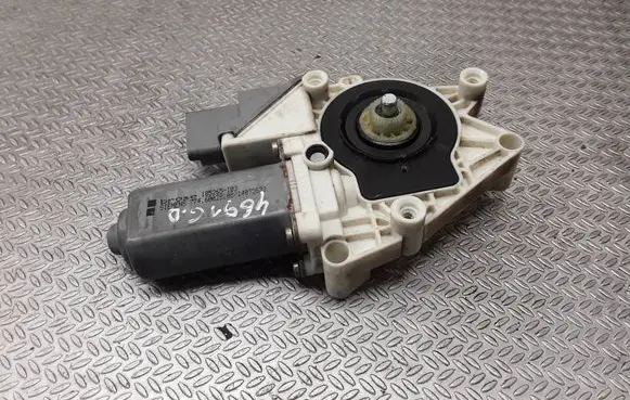 Peugeot 607 Rear door window regulator motor 105265103 14035633 7746002808