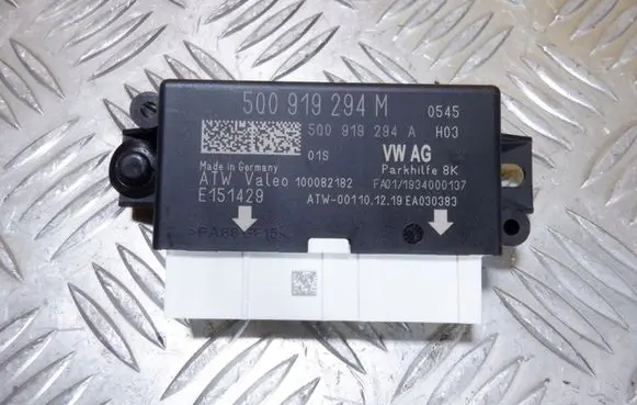 Audi TT TTS RS Mk3 8S Parking PDC control unit/module 5Q0919294M