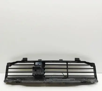 BMW i4 Air intake duct part 18715610