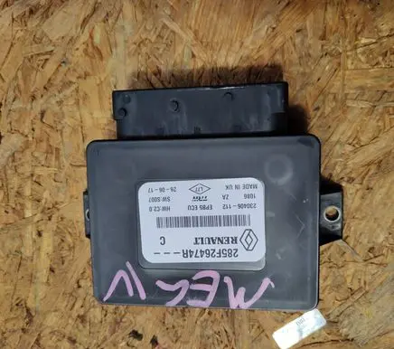 Renault Megane IV Rear brake EMF control unit/module 285F26474R 230406112 EPB5ECU